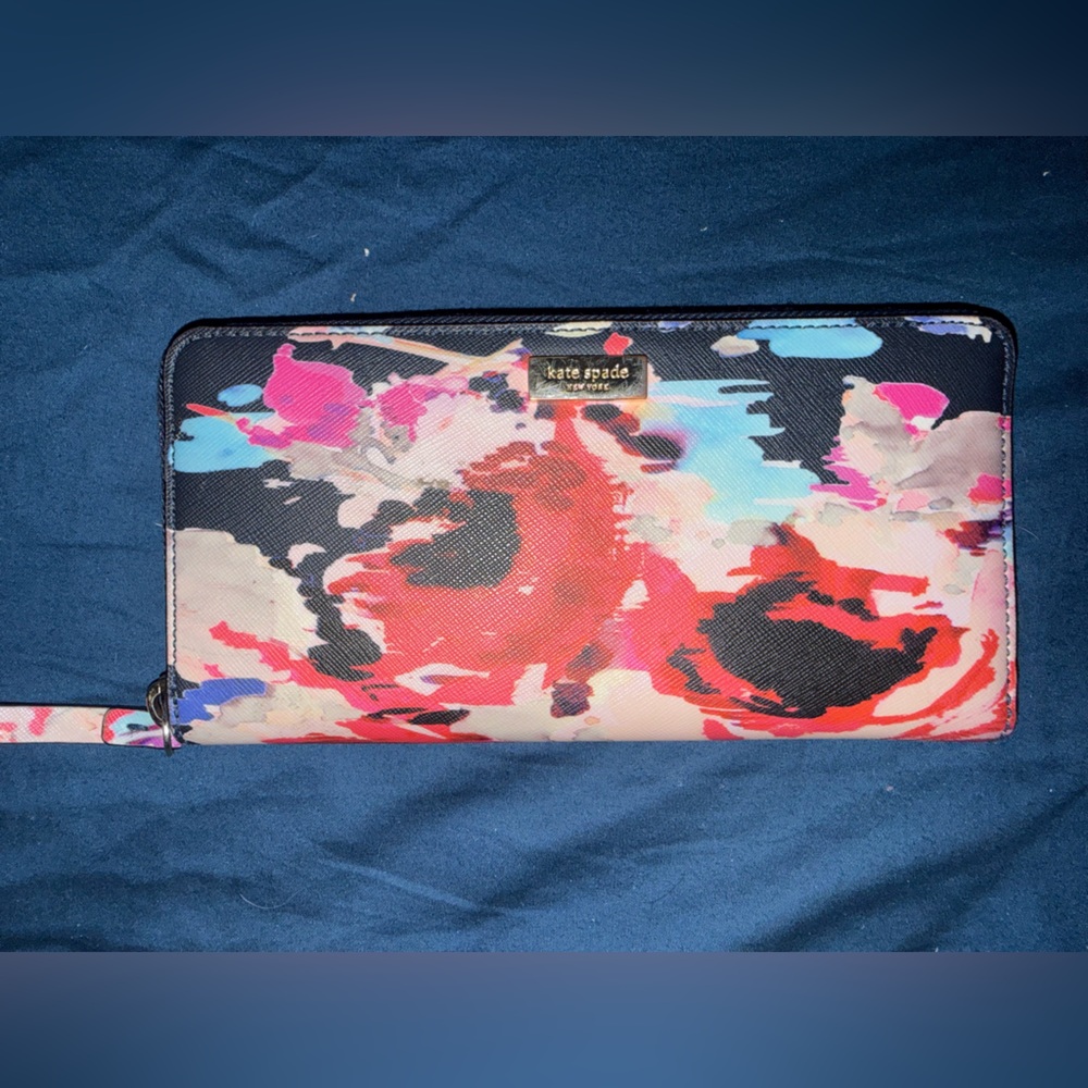 Kate Spade Laurel Way Neda zip-around wallet painterly abstract floral
